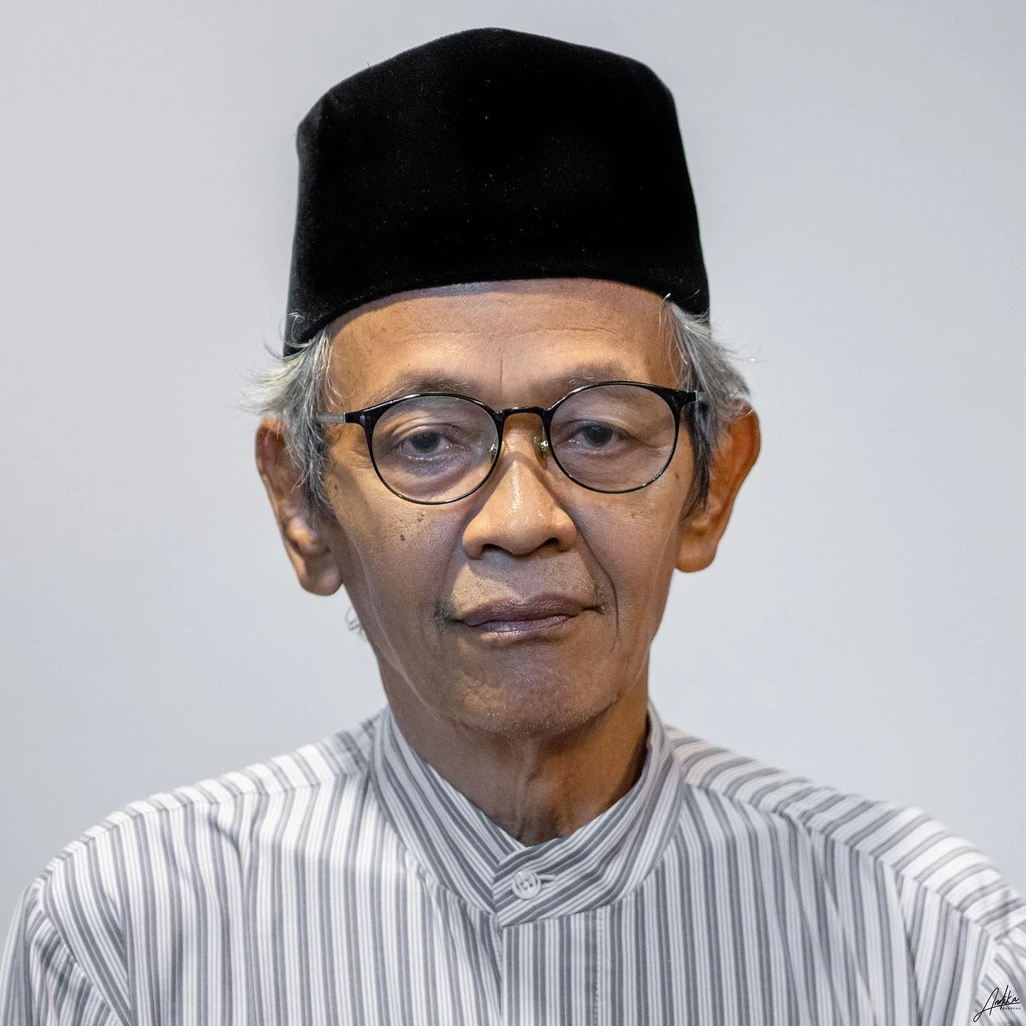 KH. Ahmad Haris Shodaqoh