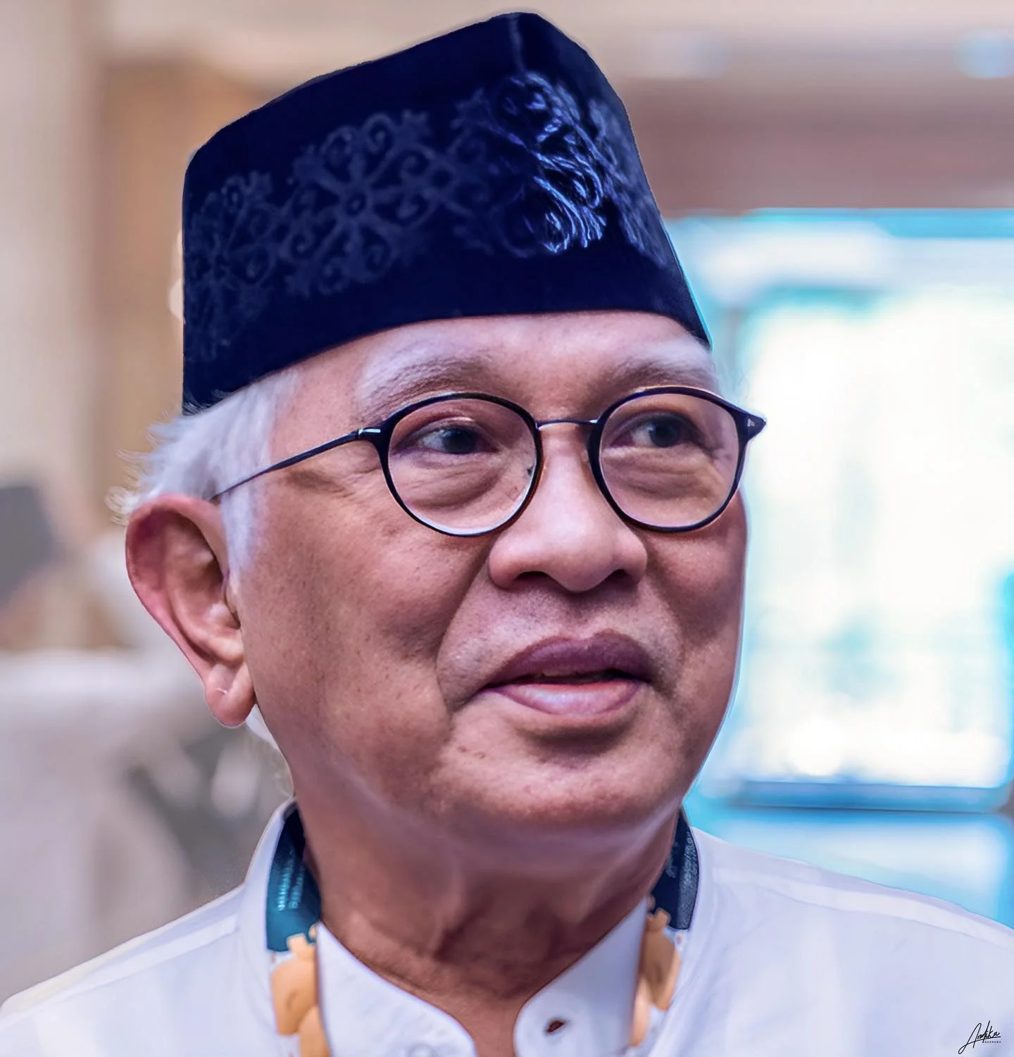 K.H. Ahmad Mustofa Bisri / Gus Mus