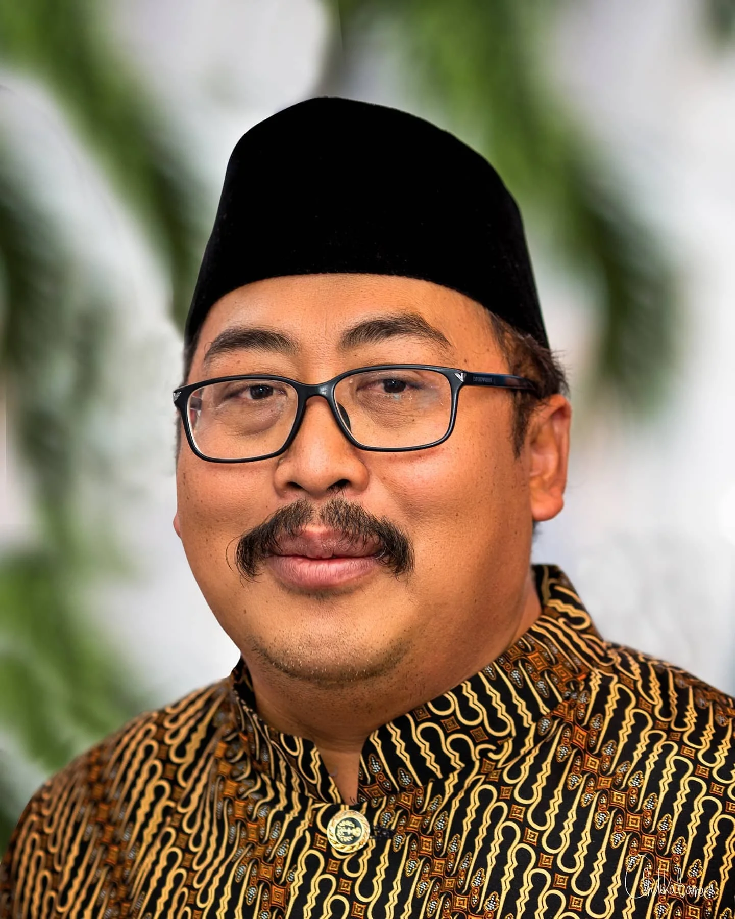 Dr. KH.Ahmad Fahrur Rozi