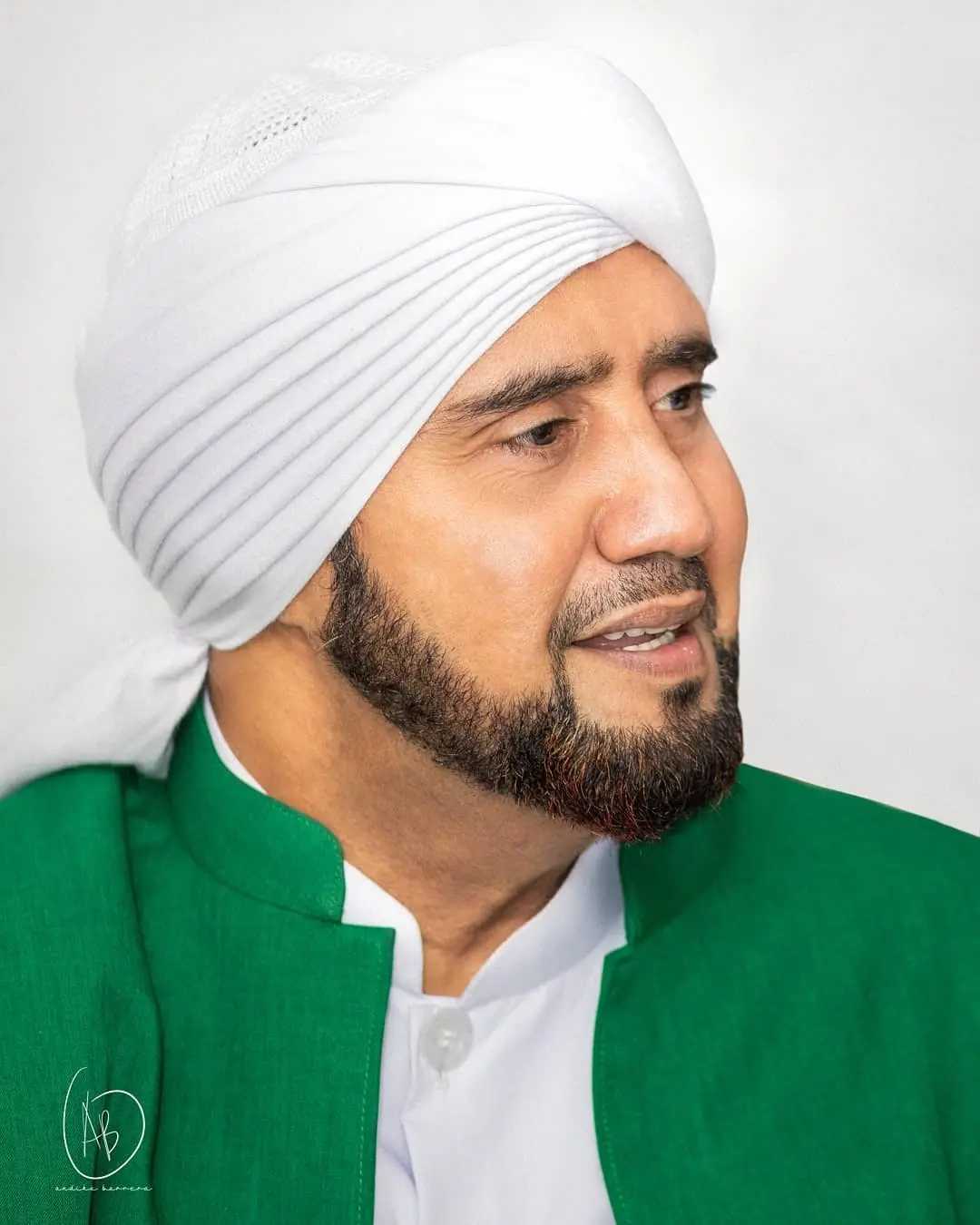 Habib Syech bin Abdul Qodir Assegaf