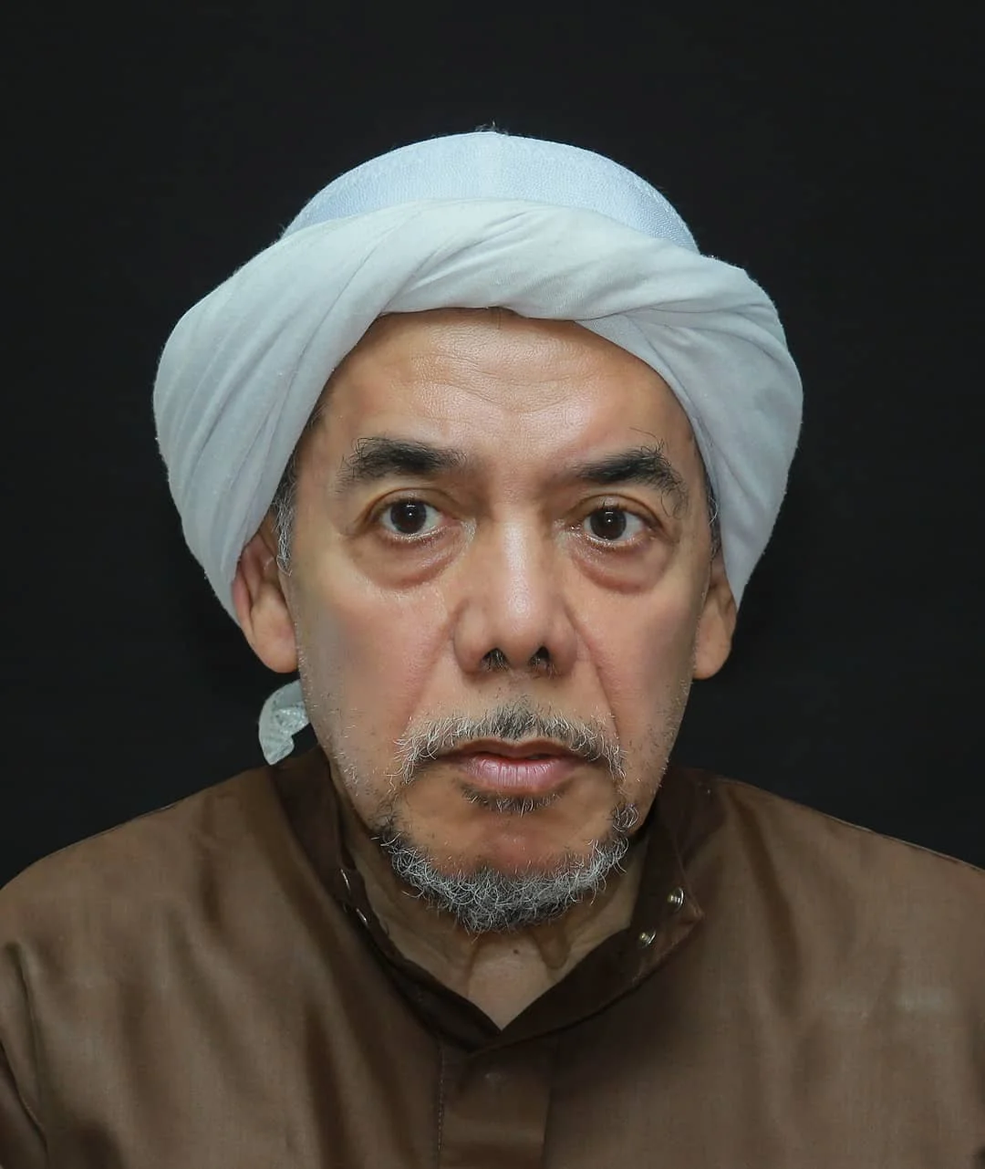 Al Habib Sholeh bin Ahmad bin Salim Alaydrus